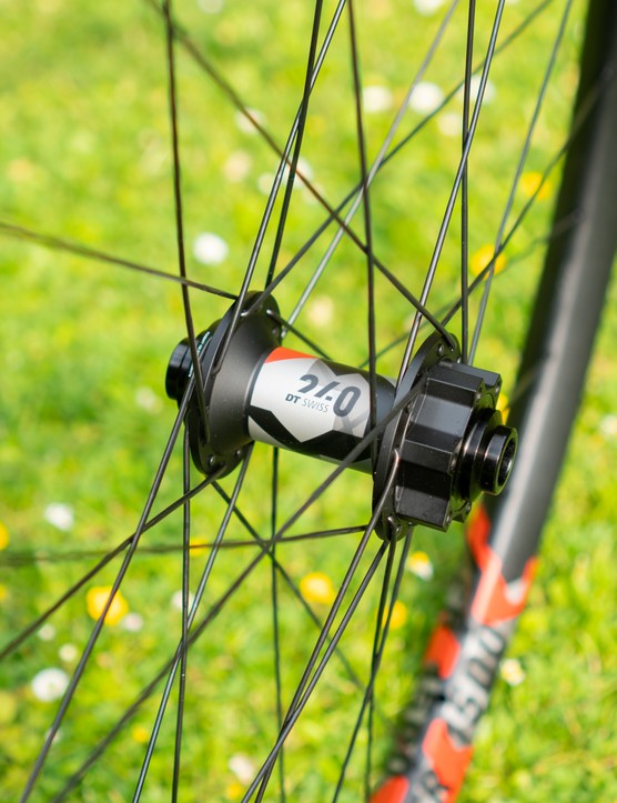 DT Swiss FR 1500 Classic mountain bike wheels