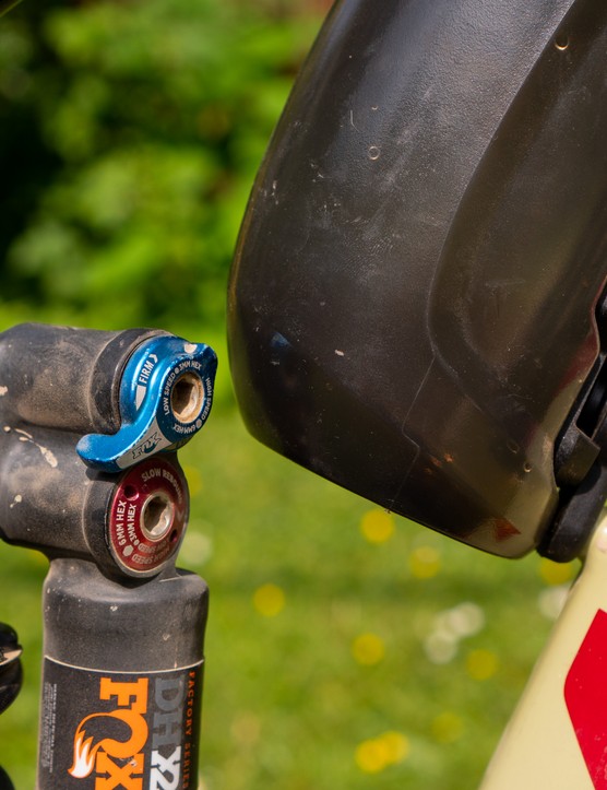 Fidlock Twist 450 Bottle + Bike Base water bottle fitted to a Marin Alpine Trail XR in size small