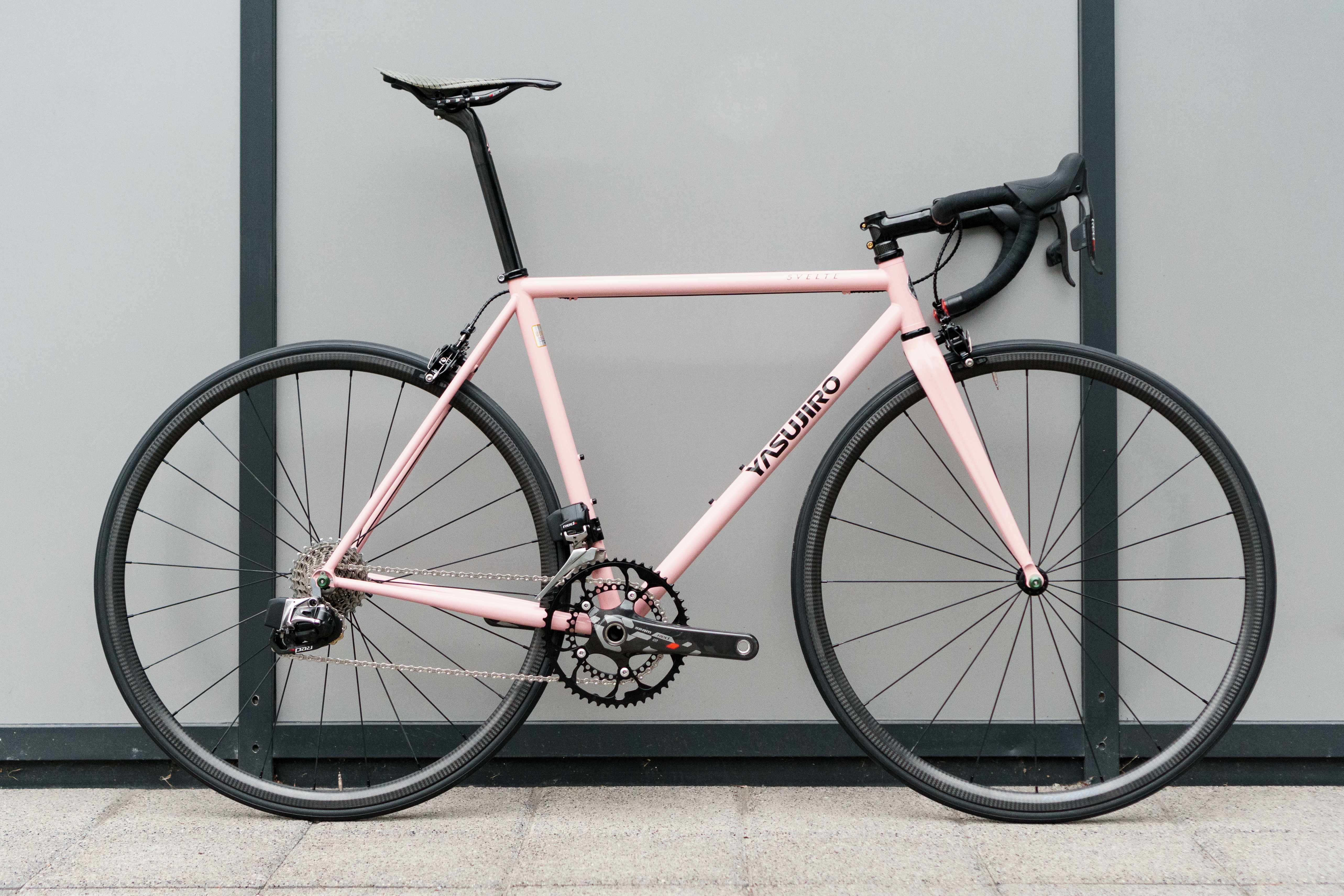 Yasujiro Svelte the world's lightest steel road bike